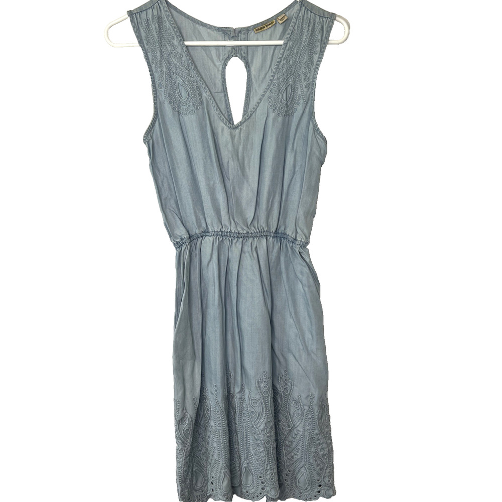 Anthropologie Holding Horses XS Blue Chambray Embroidered Eyelet Scallop Dress